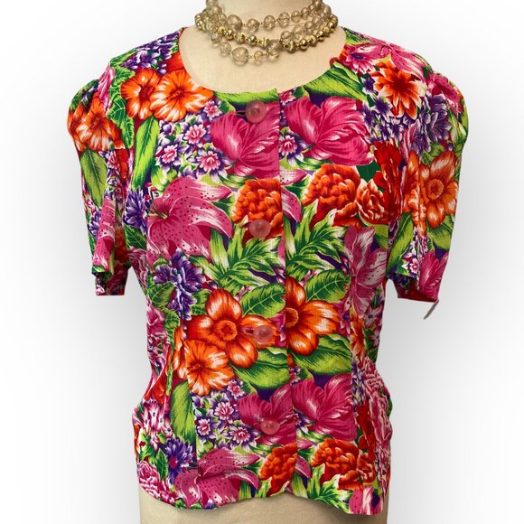 Floral Vintage Button Up Blouse - Picture 5 of 5